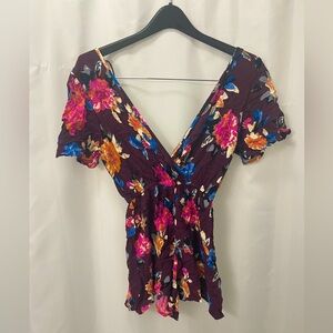Xhilaration Flora Top Size XS